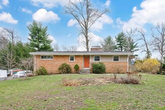 102 Falley Dr, Westfield, MA 01085