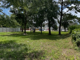 5125 Mayle St, Houston, TX 77016