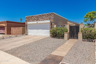 902 E Wahalla Ln, Phoenix, AZ 85024
