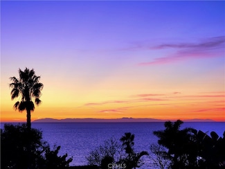 31844 8th Ave, Laguna Beach, CA 92651