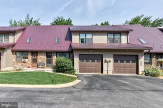 2565 Carnegie Dr, State College, PA 16803