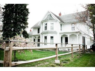 36 Rochester St, Bergen, NY 14416