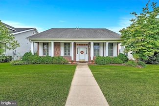 12 Liedtke Dr, Cranbury, NJ 08512