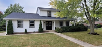 700 Susan St, Sycamore, IL 60178