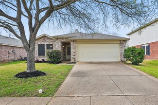 8208 Canoe Ridge Ln, Denton, TX 76210