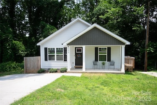 506 Broadway Ct, Statesville, NC 28677