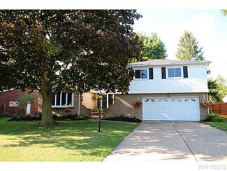 395 Brentwood Dr, Youngstown, NY 14174