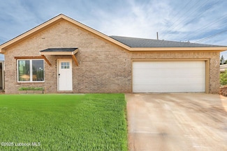 1704 Elkhart Ave, Lubbock, TX 79416
