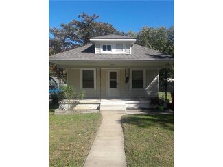10112 E Golf Ave, Independence, MO 64053