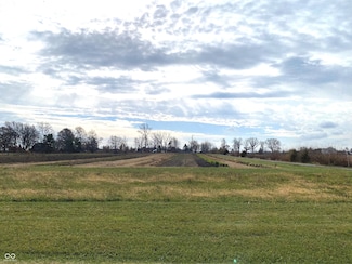 2335 W 211th St, Sheridan, IN 46069