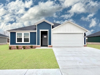 6400 Newark Dr, Bryant, AR 72002