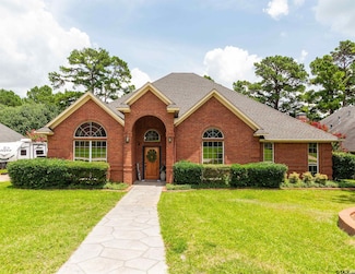 8416 Crooked Trail, Tyler, TX 75703