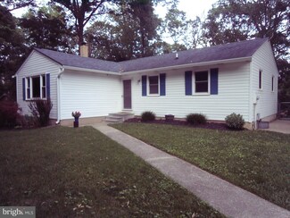 1138 Calvert Beach Rd, Saint Leonard, MD 20685