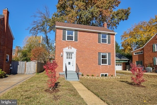 3727 2nd St S, Arlington, VA 22204