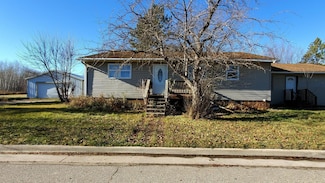 251 Lakin Ave SW, Kelliher, MN 56650