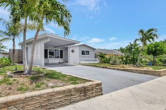 518 S B St, Lake Worth, FL 33460