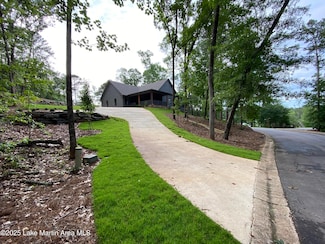 111 Willow View, Alexander City, AL 35010