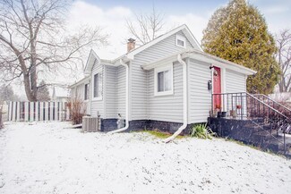152 S Gretta Ave, Waukegan, IL 60085