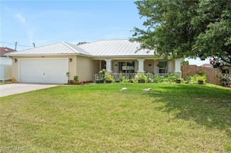 3303 32nd St SW, Lehigh Acres, FL 33976