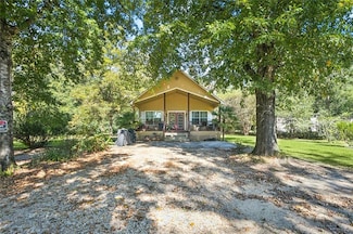 11169 Griffin Ln, Tickfaw, LA 70466