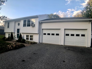 63 Shadagee Rd, Saco, ME 04072