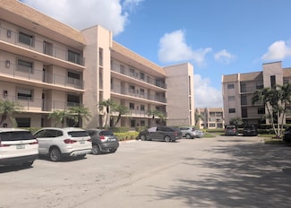 10207 Sunrise Lakes Blvd Unit 108, Sunrise, FL 33322