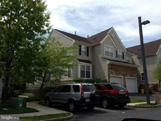 1806 Dahlia Cir, Dayton, NJ 08810