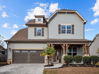 205 Willow Ridge Dr, Holly Ridge, NC 28445