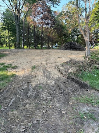 22038 County Road 525 E, Walnut Hill, IL 62893