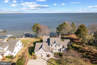 4163 Carvel Ln, Edgewater, MD 21037