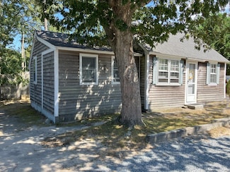 37-A Beach Hills Rd, Dennis Port, MA 2639