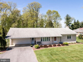 1610 Saint Paul St, Hampstead, MD 21074