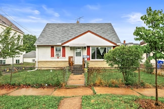 1060 Jackson St, Saint Paul, MN 55117