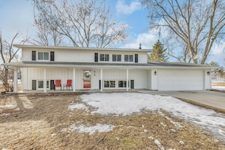 939 Brenda Lee Dr, Saint Cloud, MN 56303