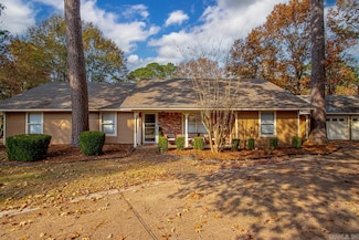 11 Hickory Ct, Little Rock, AR 72210