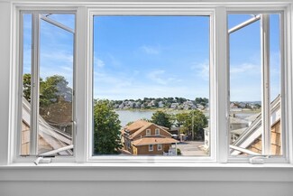 23 Fairmount Way, Hull, MA 02045