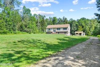 788 Flintstone Rd, Windsor, MA 01270