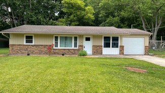 2399 S Lake Sharon Rd, Warsaw, IN 46580