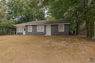 212 Ruzelle St, Warner Robins, GA 31093