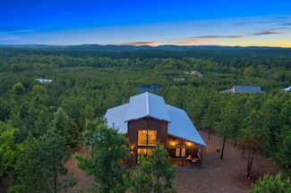 148 Palo Verde Trail, Broken Bow, OK 74728