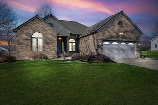 105 Cottage Dr, Mechanicsville, IA 52306