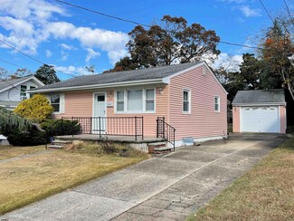 36 W Nevada Ave, Absecon, NJ 08201