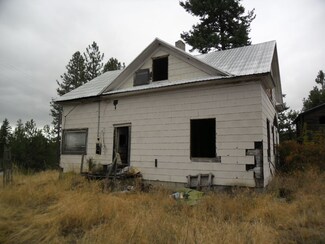 4005 Hwy 395 S, Loon Lake, WA 99148