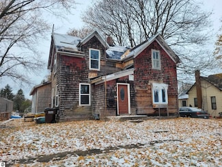 519 Boon St, Cadillac, MI 49601