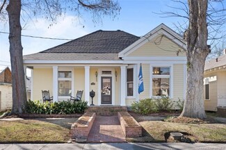 1026 Clarence St, Lake Charles, LA 70601