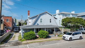12 Nathan St, Wrightsville Beach, NC 28480