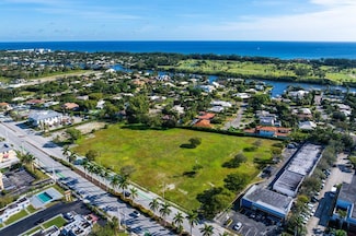 2419 N Federal Hwy, Gulf Stream, FL 33483