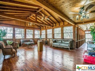 13120 Pittman Rd, Adkins, TX 78101