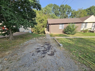 223 Cedarmont Cir, Nashville, TN 37211