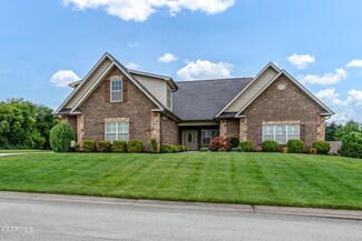 108 Halifax Ct, Alcoa, TN 37701